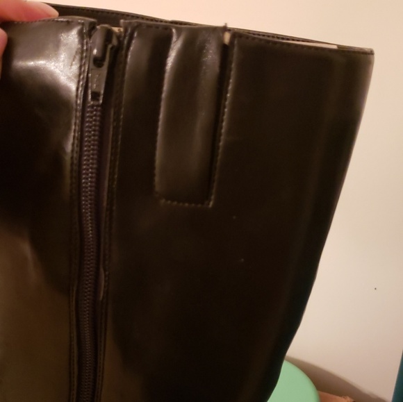 NINE WEST Boots - Picture 8 of 8